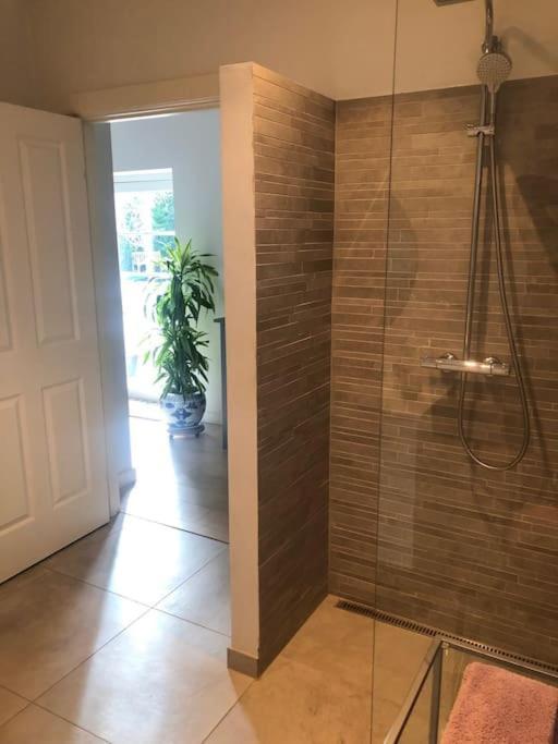Cozy, Quiet Guest House Perfect For Business Or Pleasure Hillerod Ngoại thất bức ảnh